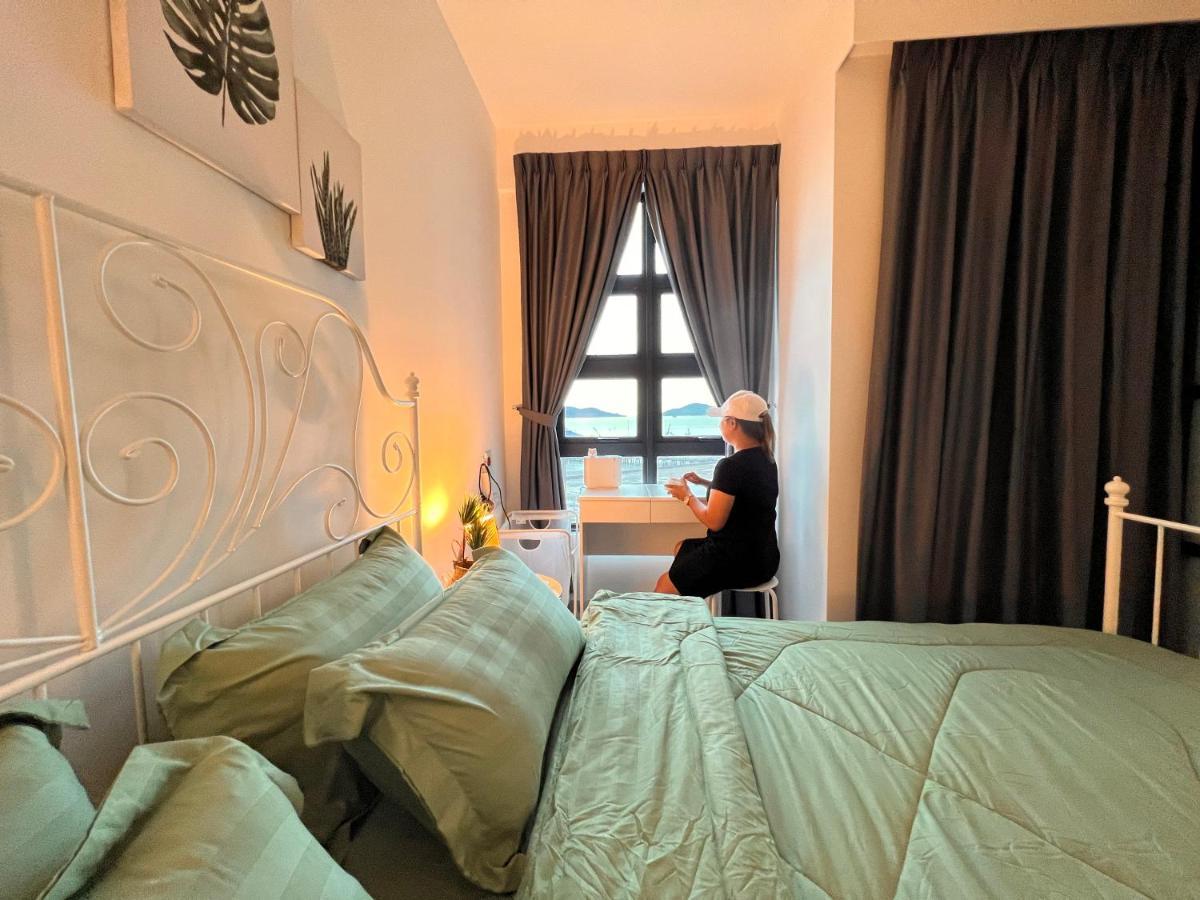 Jesselton Quay Suite By Backyard Kota Kinabalu Exterior photo