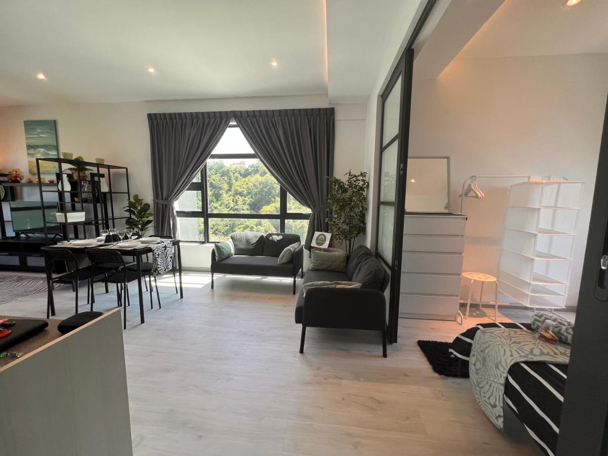 Jesselton Quay Suite By Backyard Kota Kinabalu Exterior photo