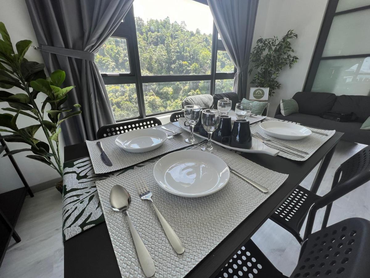 Jesselton Quay Suite By Backyard Kota Kinabalu Exterior photo